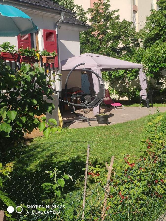 Colmar "Room" Chambre Privee Chez L'Habitant,Parking Voiture Devant La Maison,Garage Moto Et Velo,Petit Dejeuner Buitenkant foto